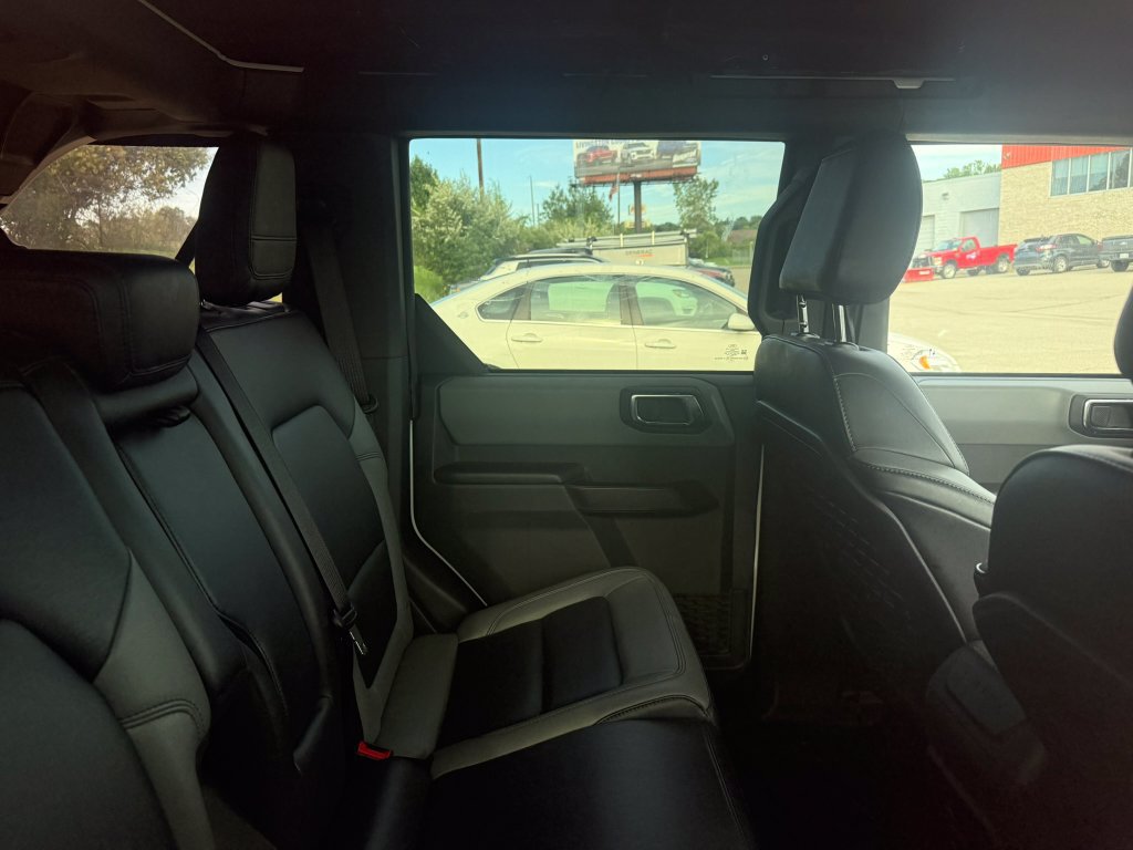 Used 2024 Ford Bronco Big Bend AWD/4WD image 9