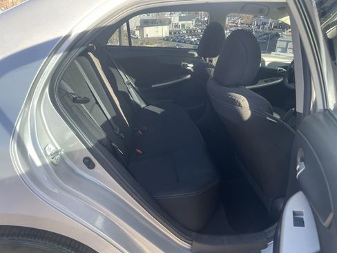 Used 2013 Toyota Corolla S image 15