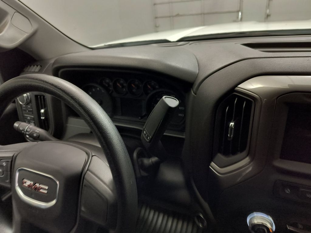 Used 2025 GMC Sierra 2500 Pro w/ Convenience Package AWD/4WD image 27
