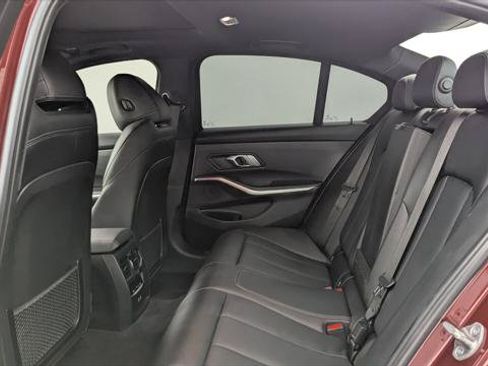 Used 2022 BMW 330i Sedan w/ M Sport Package RWD image 13