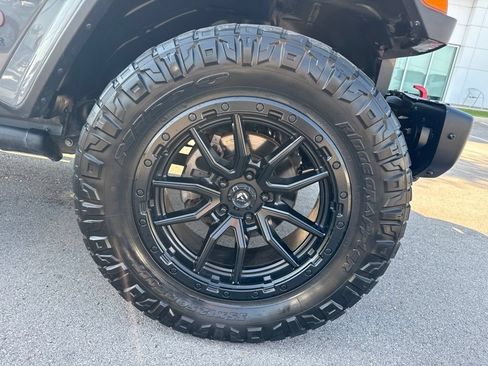 Used 2020 Jeep Wrangler Unlimited Rubicon AWD/4WD image 28