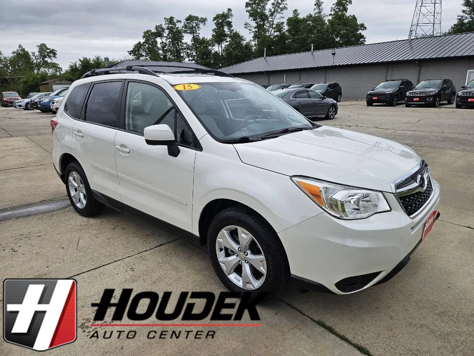 Used 2015 Subaru Forester 2.5i Premium w/ All-Weather Package AWD/4WD image 1