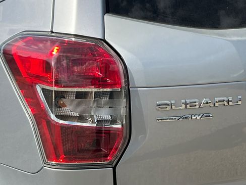 Used 2015 Subaru Forester 2.0XT Touring w/ Eyesight & Navigation System AWD/4WD image 36