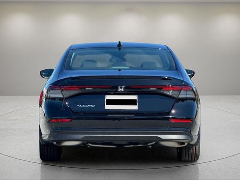 New 2026 Honda Accord SE image 4