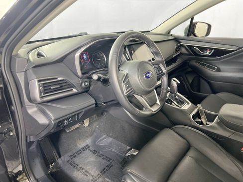 Used 2023 Subaru Outback Limited AWD/4WD image 9