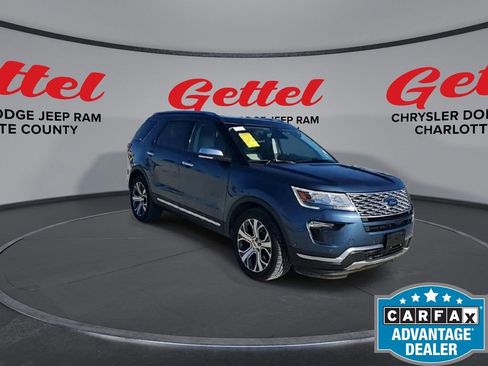 Used 2019 Ford Explorer Platinum image 2