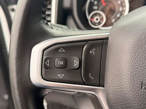 Used 2024 RAM 2500 Big Horn w/ Sport Appearance Package image 16