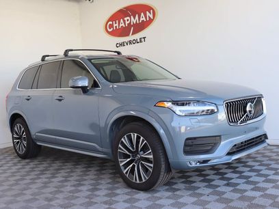 Used 2022 Volvo XC90 T6 Momentum w/ Advanced Package