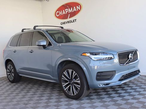 Used 2022 Volvo XC90 T6 Momentum w/ Advanced Package AWD/4WD image 1
