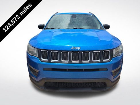 Used 2018 Jeep Compass Sport w/ Cold Weather Group AWD/4WD image 2