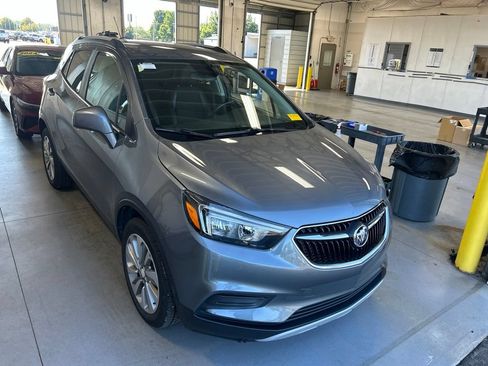 Used 2020 Buick Encore Preferred FWD image 1