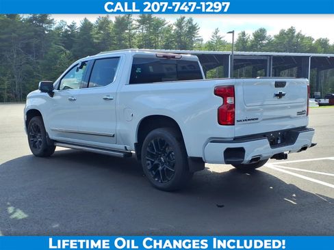 Used 2026 Chevrolet Silverado 1500 High Country AWD/4WD image 7
