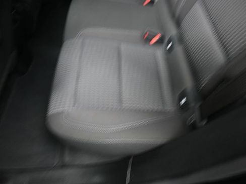 Used 2025 Chevrolet Equinox LT image 21