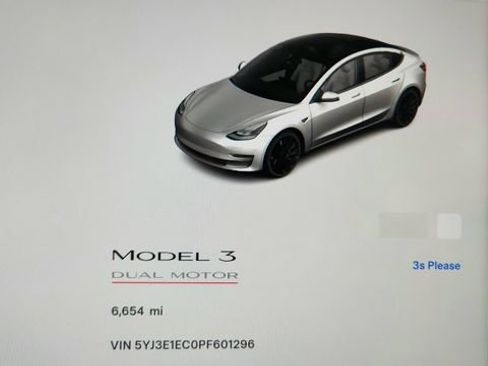 Used 2023 Tesla Model 3 Performance image 39