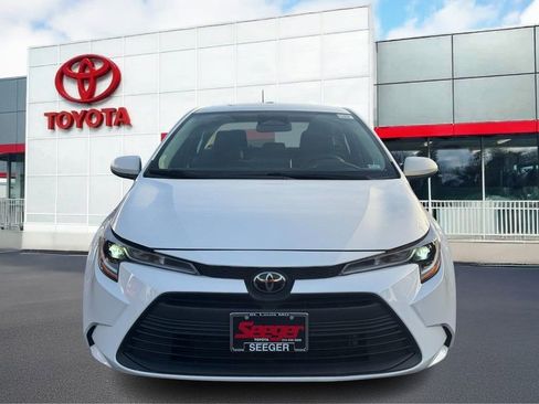Certified 2024 Toyota Corolla LE FWD image 13