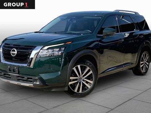 Used 2023 Nissan Pathfinder Platinum AWD/4WD image 1
