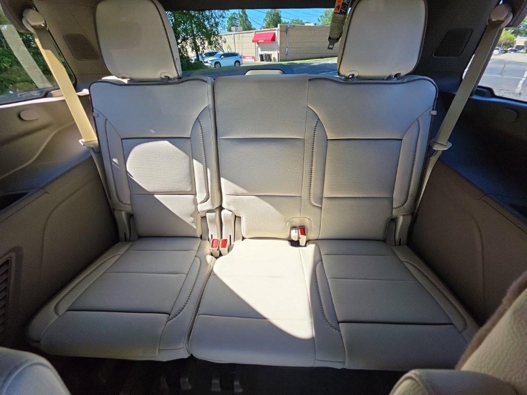 New 2026 GMC Yukon Denali w/ Denali Reserve Package AWD/4WD image 20