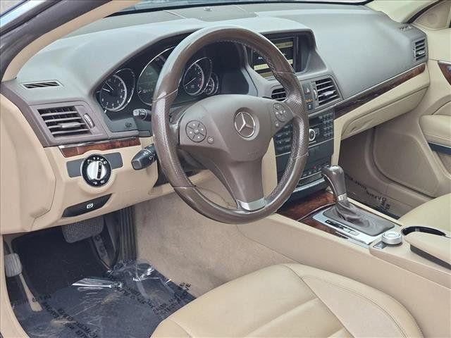 Used 2010 Mercedes-Benz E 550 Coupe image 10