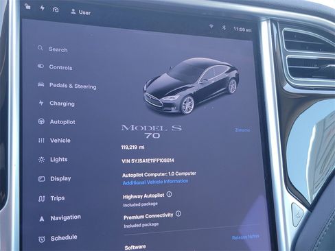 Used 2015 Tesla Model S image 34