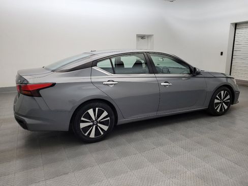 Used 2021 Nissan Altima 2.5 SV FWD image 10