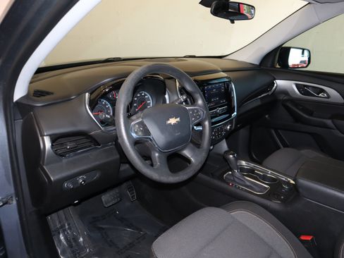Used 2020 Chevrolet Traverse LS AWD/4WD image 21