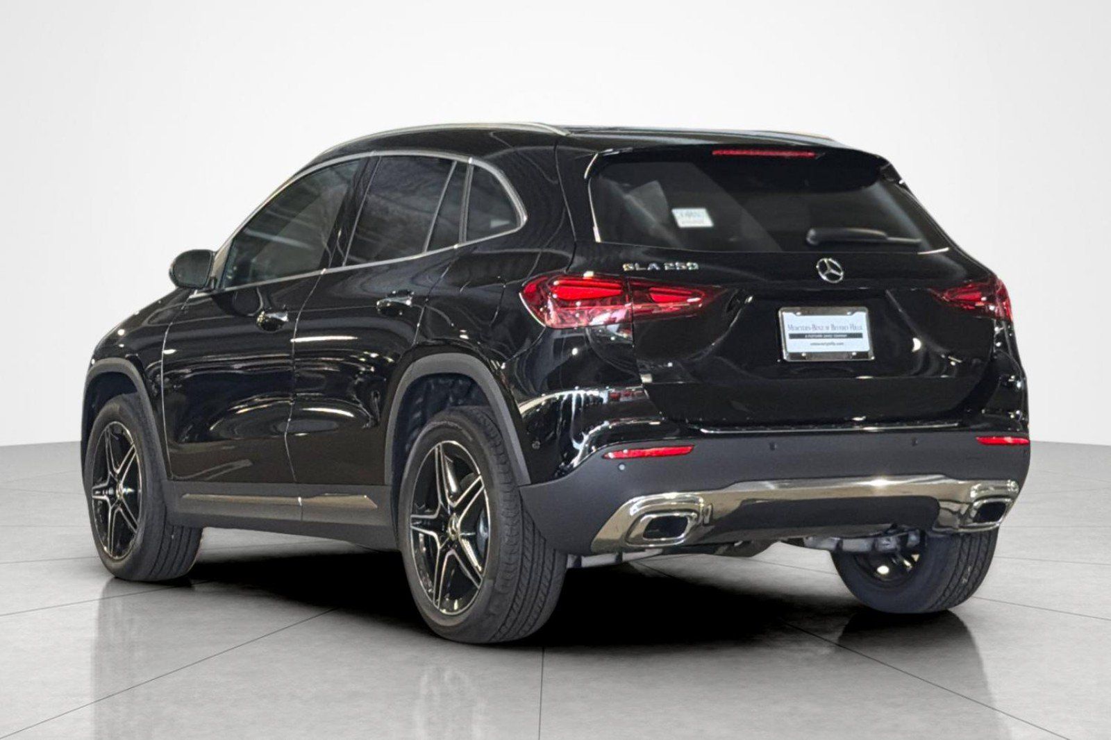 New 2026 Mercedes-Benz GLA 250 image 3