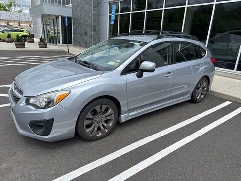 Used 2014 Subaru Impreza 2.0i Sport Premium AWD/4WD image 9
