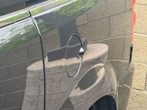 Used 2019 Dodge Grand Caravan SXT image 11