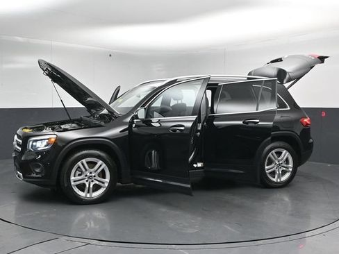 Used 2022 Mercedes-Benz GLB 250 4MATIC image 58