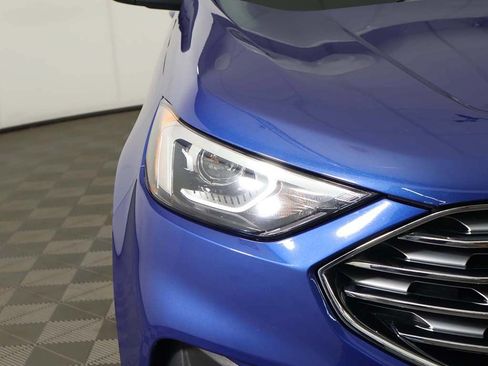 Used 2020 Ford Edge SE AWD/4WD image 10