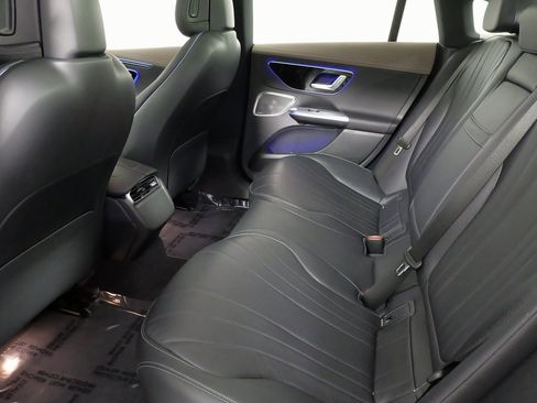 Used 2023 Mercedes-Benz EQE 500 4MATIC Sedan image 37