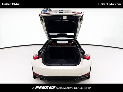 Used 2023 BMW i4 eDrive35 RWD image 14