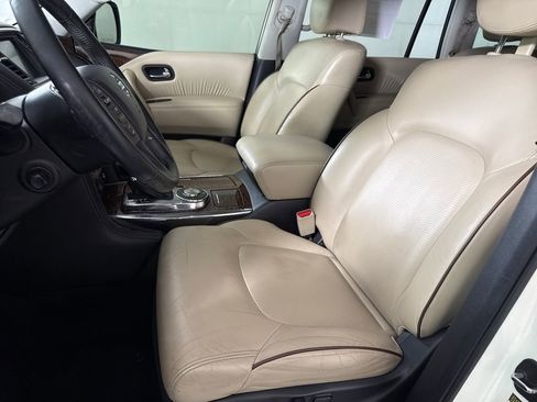 Used 2020 Nissan Armada Platinum w/ Captain's Chairs Package RWD image 11