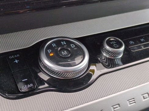 Used 2025 Ford Expedition Max Active RWD image 25