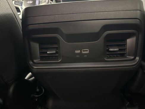 Used 2023 Chevrolet Silverado 1500 RST image 17