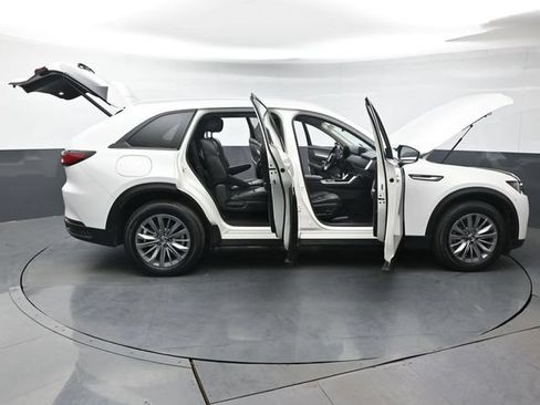 Certified 2024 MAZDA CX-90 Plug-In Hybrid w/ Preferred AWD/4WD image 48