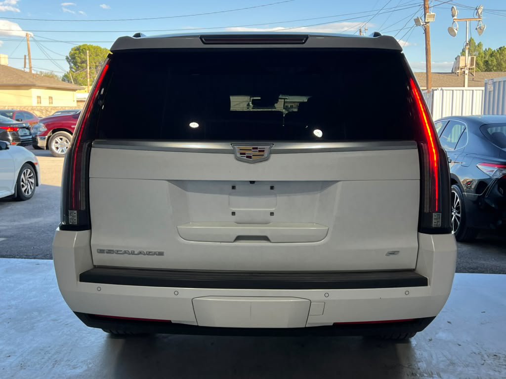 Used 2016 Cadillac Escalade ESV Platinum AWD/4WD image 4