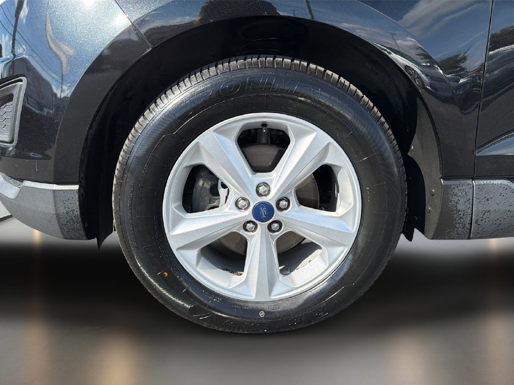 Used 2015 Ford Edge SE w/ Cargo Accessory Package FWD image 10