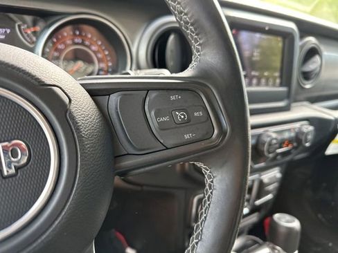 Used 2023 Jeep Wrangler Sport AWD/4WD image 22