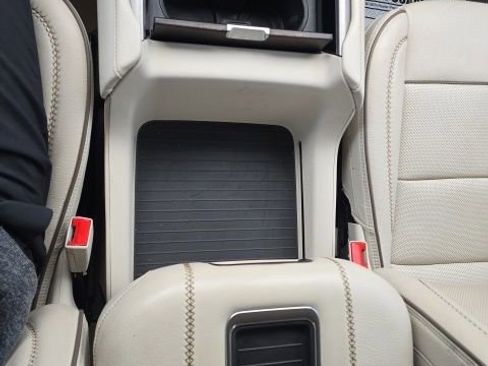 Used 2021 GMC Yukon XL Denali image 21