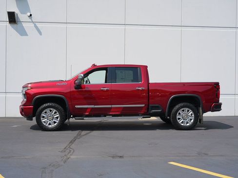 Certified 2024 Chevrolet Silverado 3500 High Country w/ High Country Premium Package AWD/4WD image 6