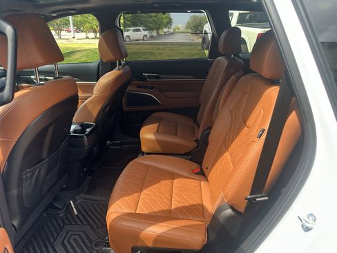 Used 2025 Kia Telluride SX Prestige X-Line AWD/4WD image 17