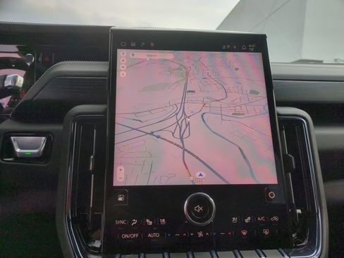 New 2026 GMC Yukon AT4 Ultimate w/ LPO, Floor Liner Package image 10