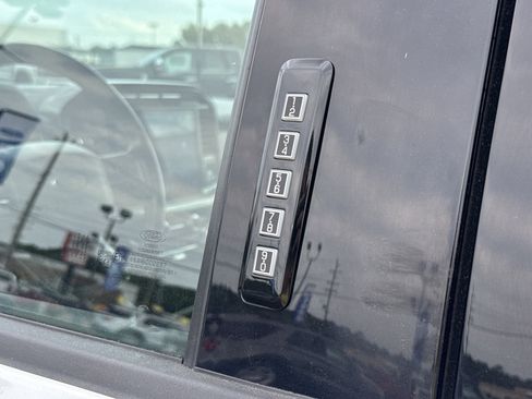 Used 2022 Ford F150 XLT w/ Equipment Group 302A High AWD/4WD image 14