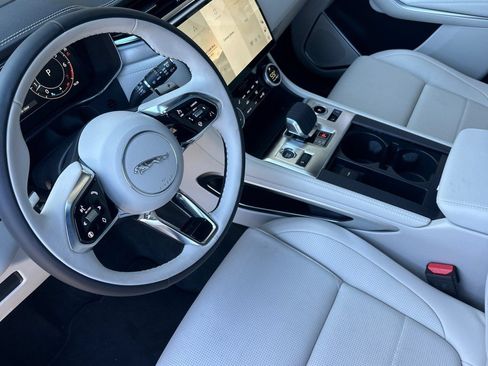New 2026 Jaguar F-PACE R-Dynamic S AWD/4WD image 11