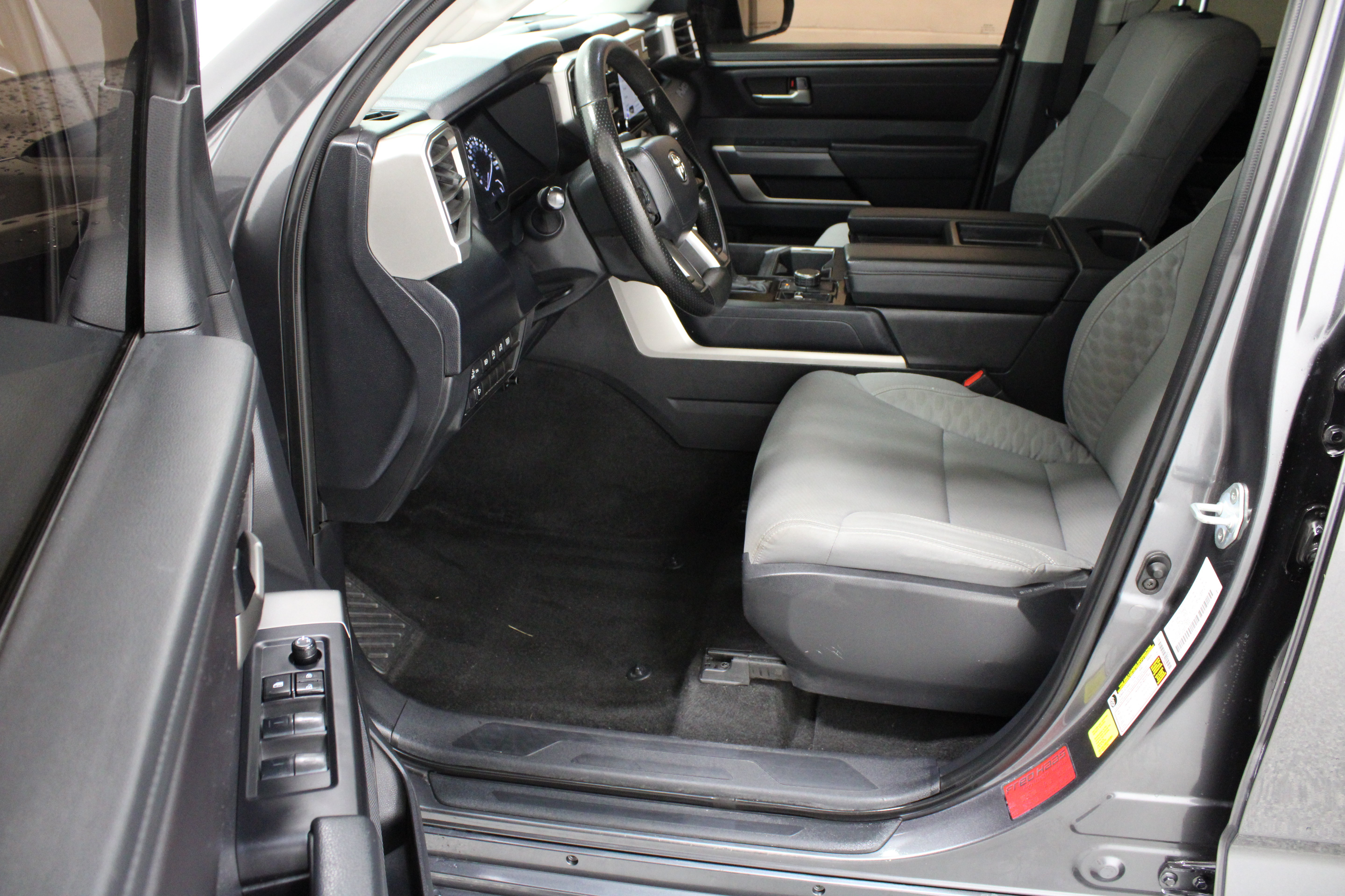 Used 2023 Toyota Tundra SR5 AWD/4WD image 15