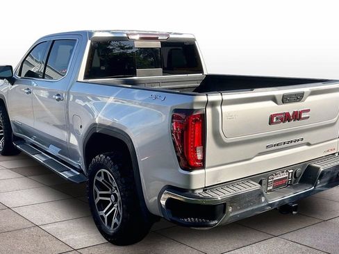 Used 2019 GMC Sierra 1500 SLT w/ SLT Premium Plus Package AWD/4WD image 2