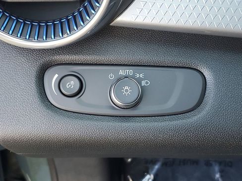 New 2026 Chevrolet Trax LT w/ Driver Confidence Package image 22