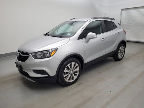 Used 2019 Buick Encore Preferred FWD image 2