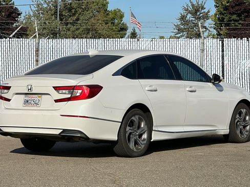 Used 2019 Honda Accord EX image 3